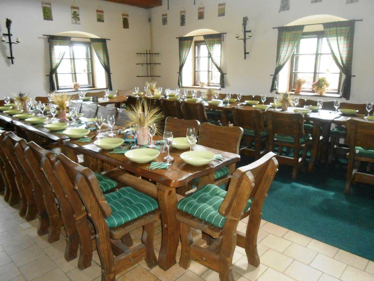 Penzion Kelt Hotell Zátor Exteriör bild